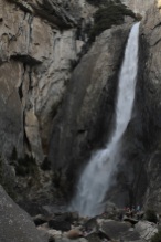 Vista da trilha para cachoeira Yosemite /inferior